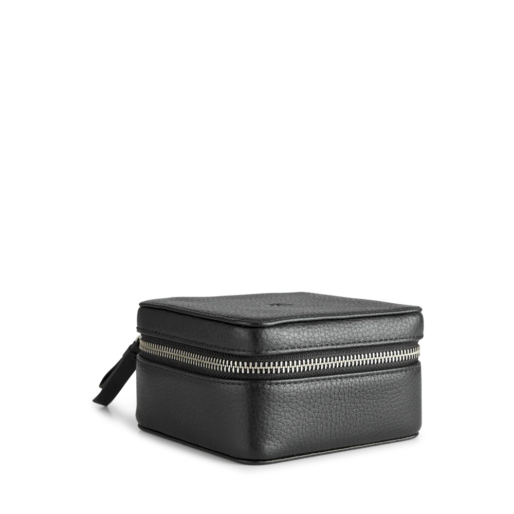 5775GRA_100_A_a65170f6-b83f-4e71-9e57-72d5f59fd6b2_1080x