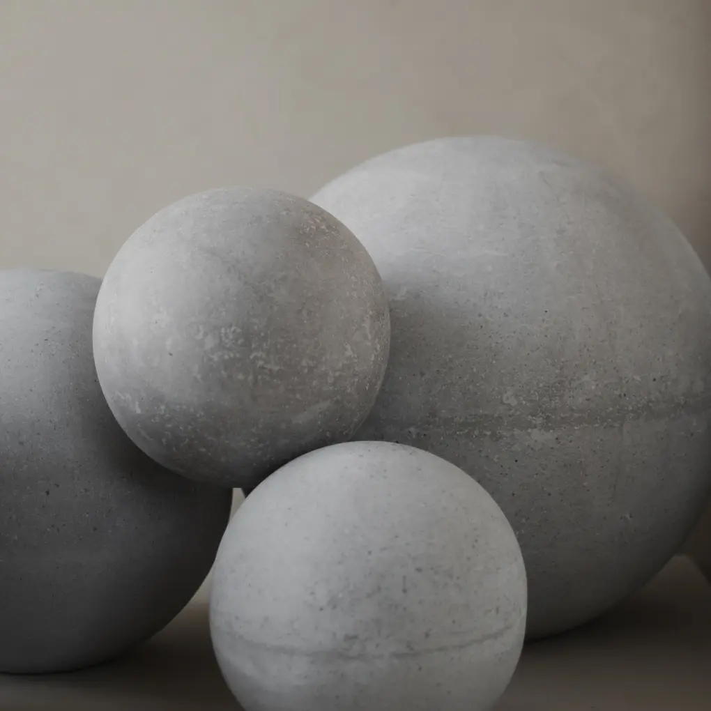 aw23_garden_concrete_square-3