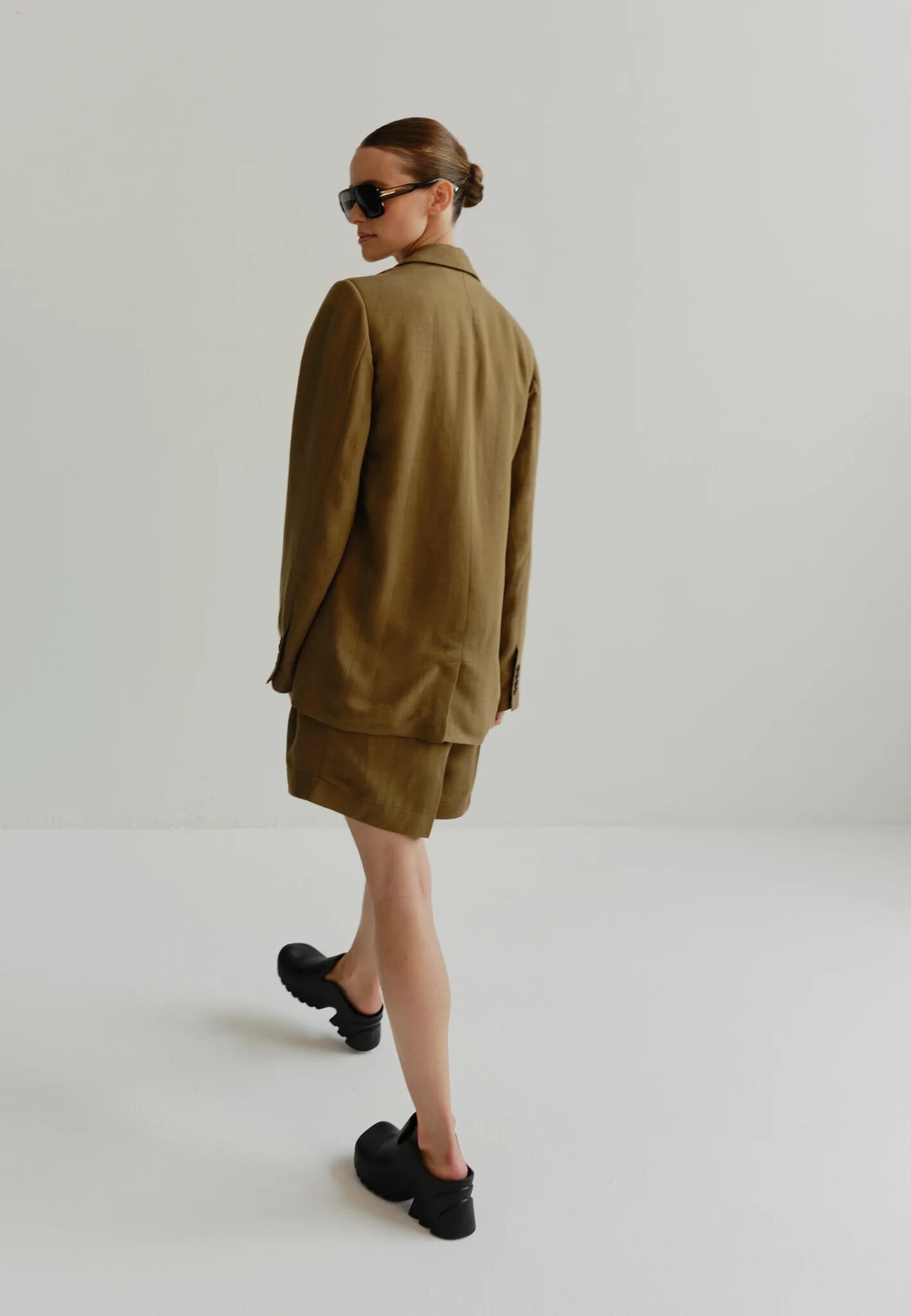 PF23_4821840_Mercy_Blazer_Khaki_LBB