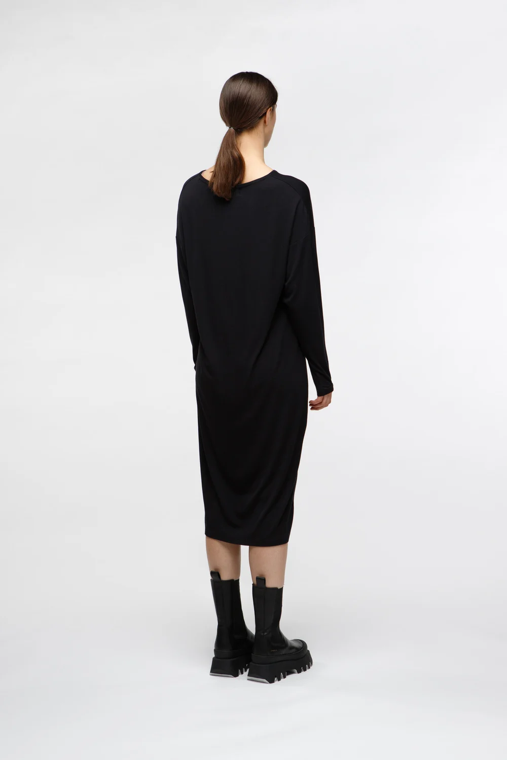 227_34fca534e1-aw22-kt-42826-35-full-2x3