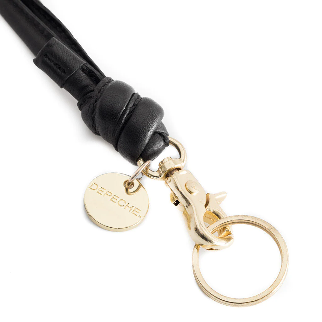 Classic_keyhanger_in_soft_leather-Accessories-15988-099_Black_Nero_-1_1024x1024