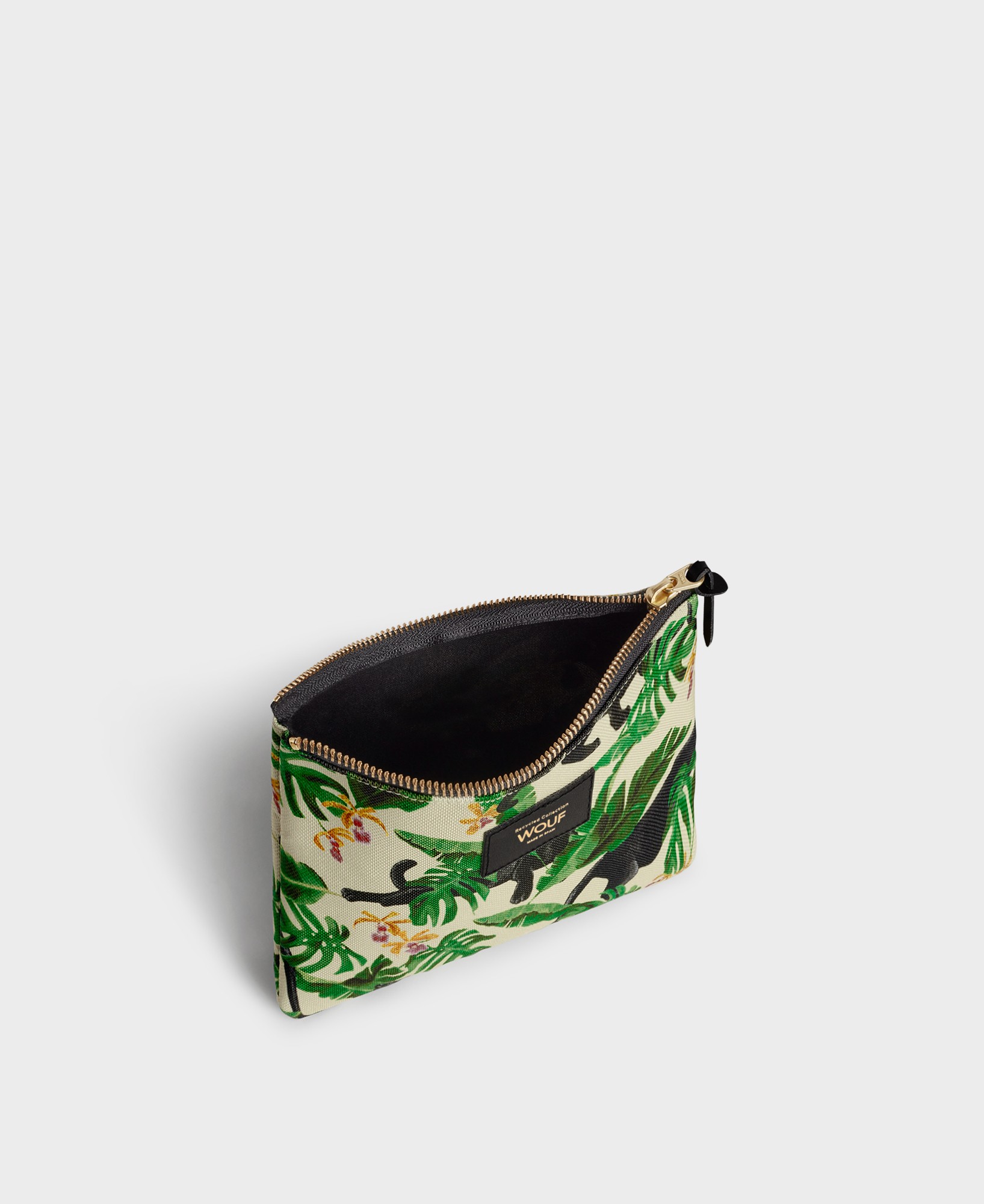 02_WOUF-ML240002-Pouch-Yucata-Interior_adl