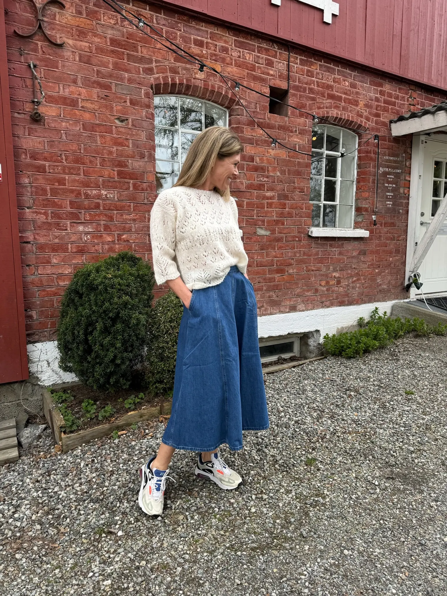 20240508_120201000_iOS-min