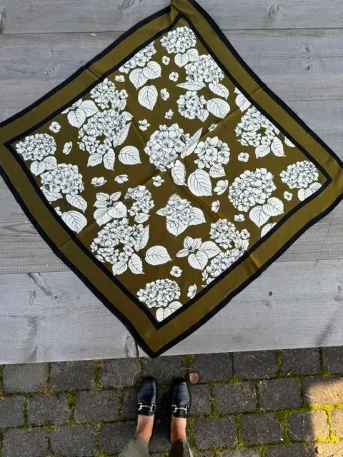 jpeg-optimizer_IMG_0077 skjerf grønn