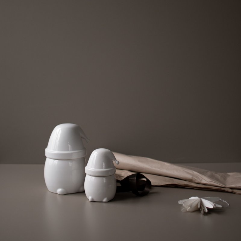 aw22_eating_santa_shiny_white_square-4