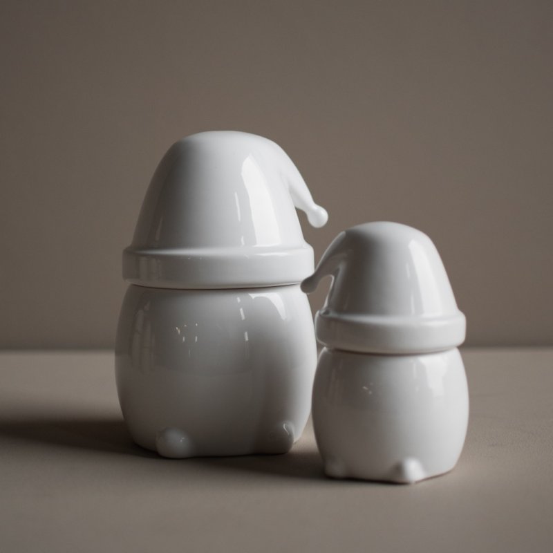 dbkd_aw24_eating_santa-10