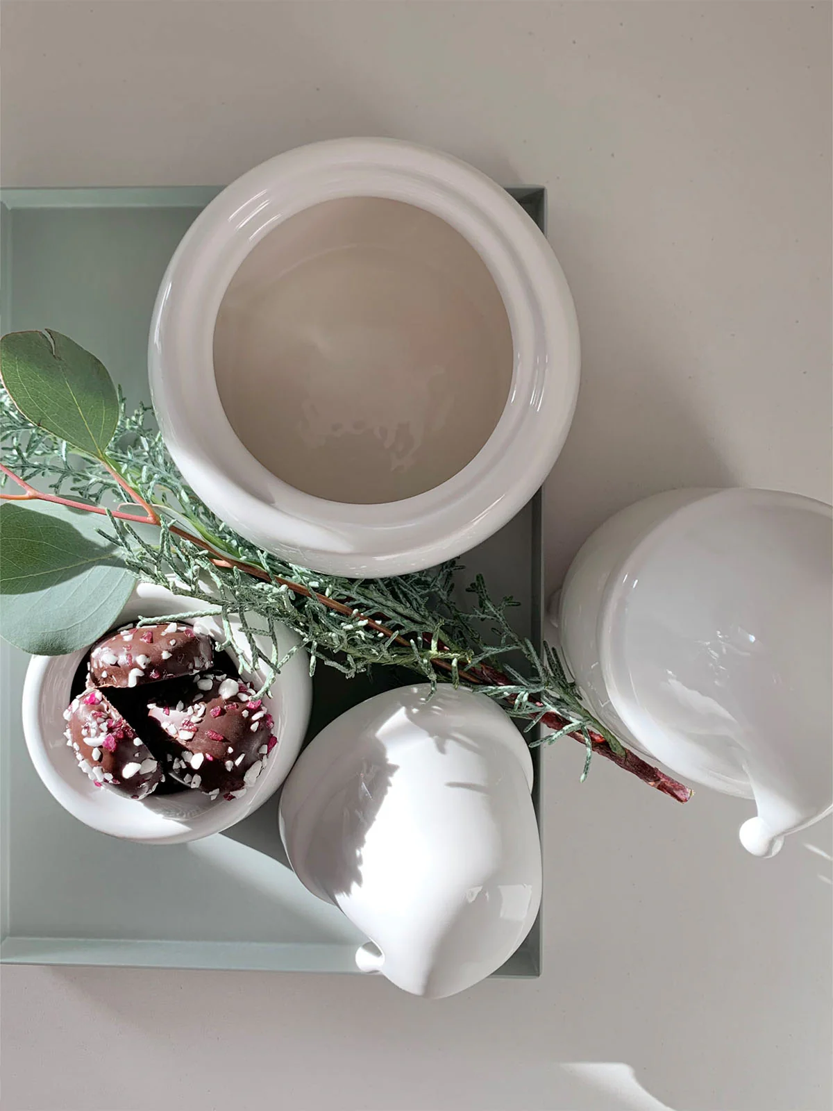 eatingsanta_large_white_lifestyle2_miljuu.com_1307-033