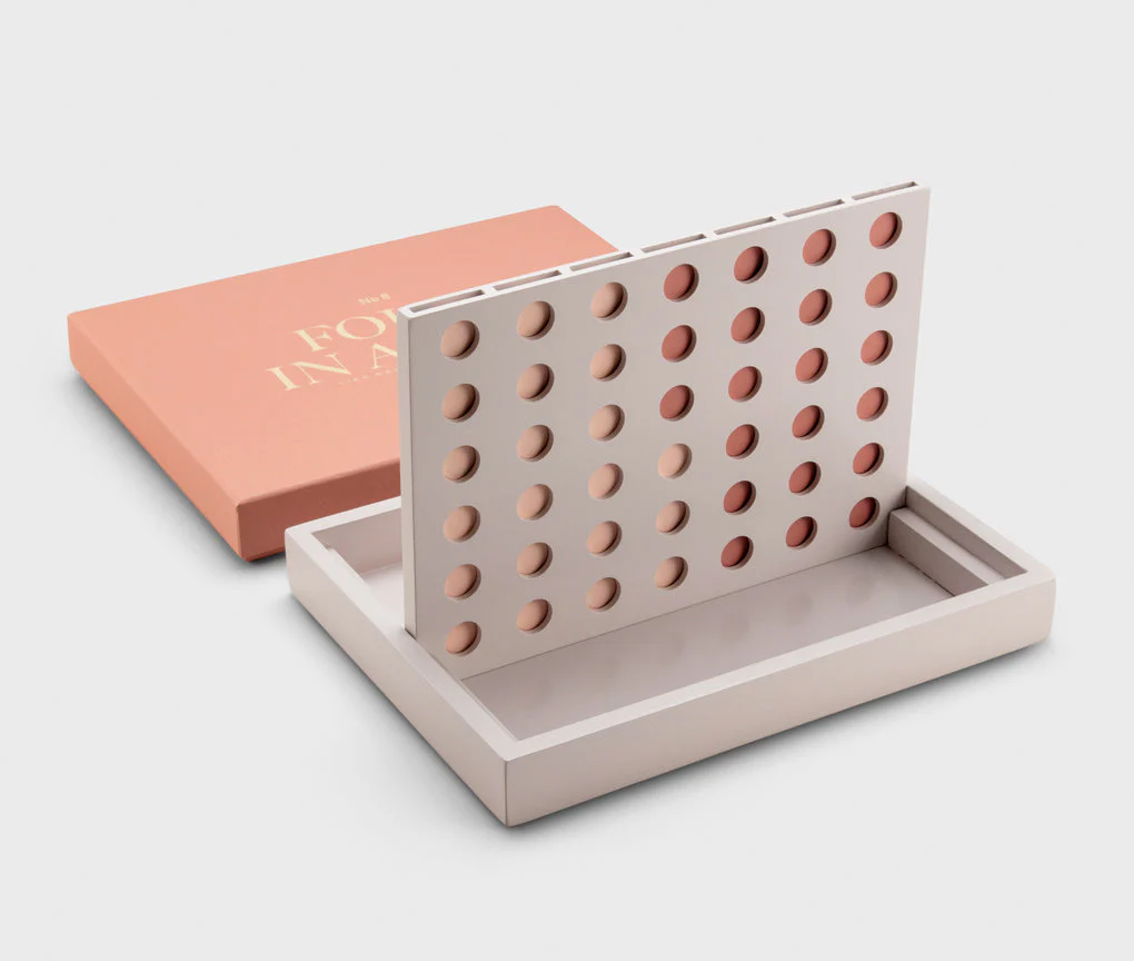 printworks_classic_games_four_in_a_row_2_7f905f70-ade1-49af-846e-29c7058ef57b