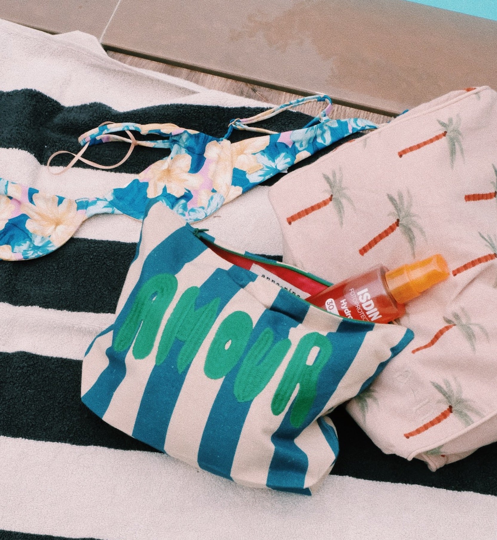 25-1M806002_MU_2_B2B-C