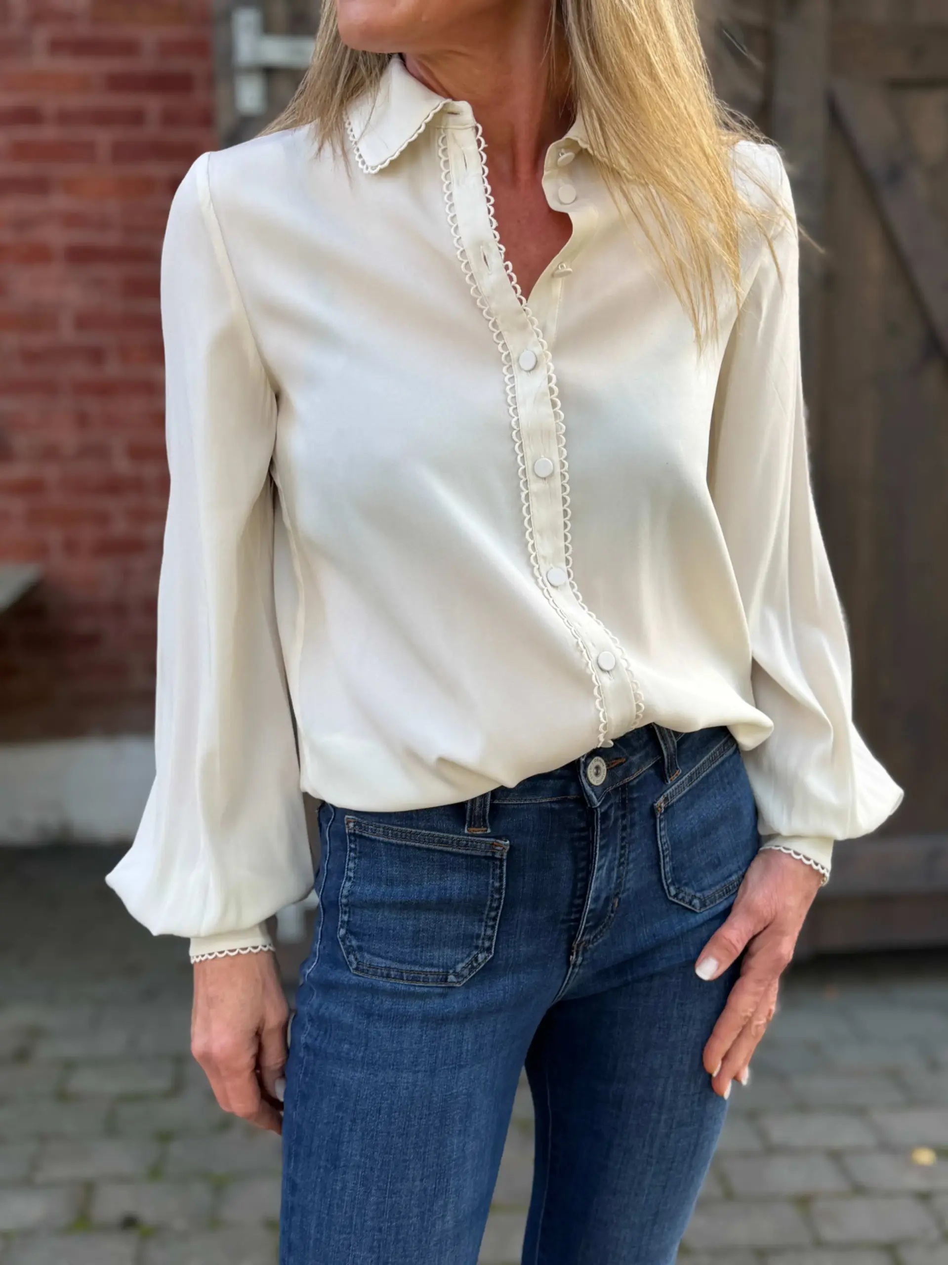 Lena blouse cloud cream - Bilde 1