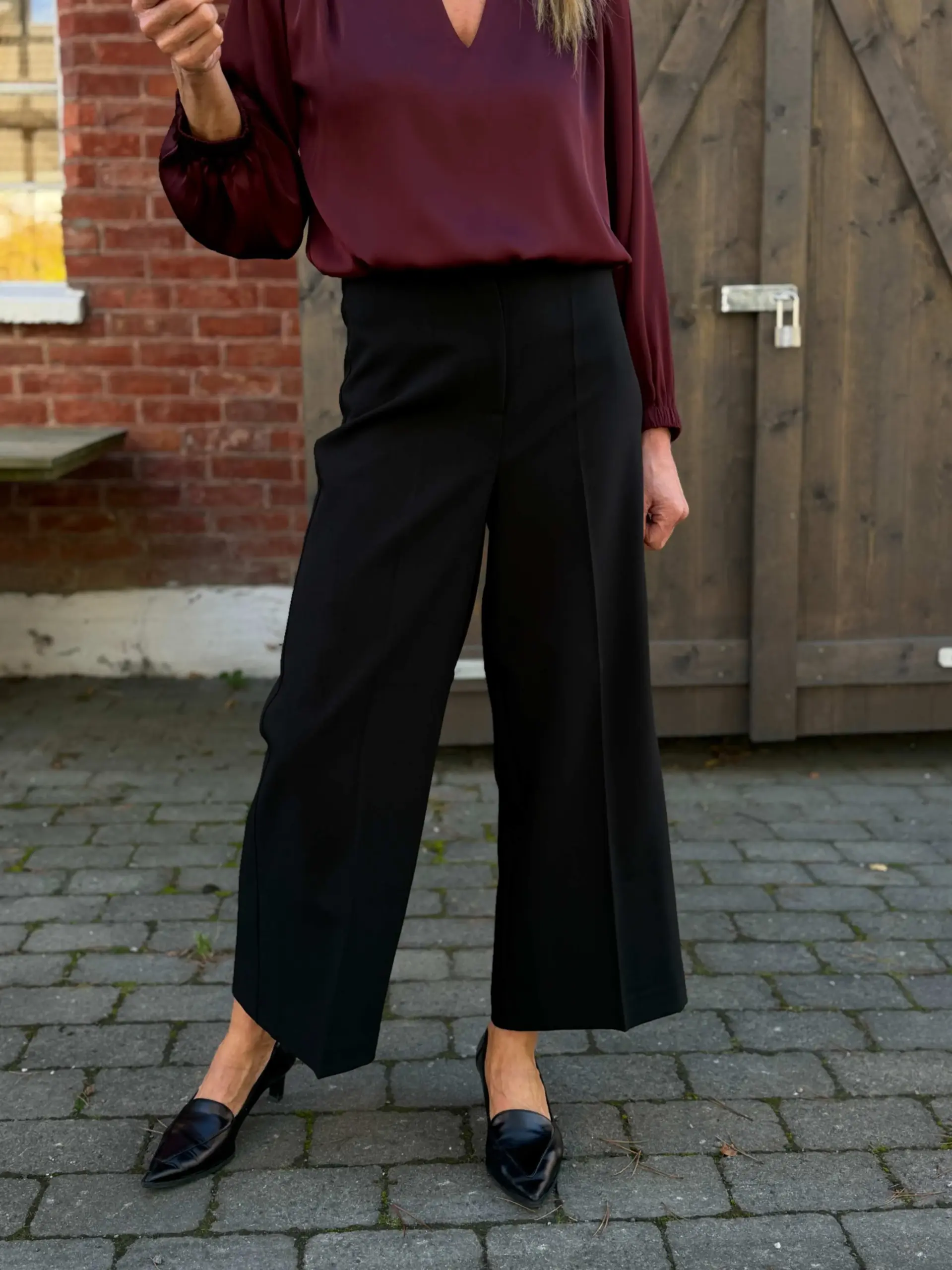 Corinne wide cropped pants black - Bilde 2