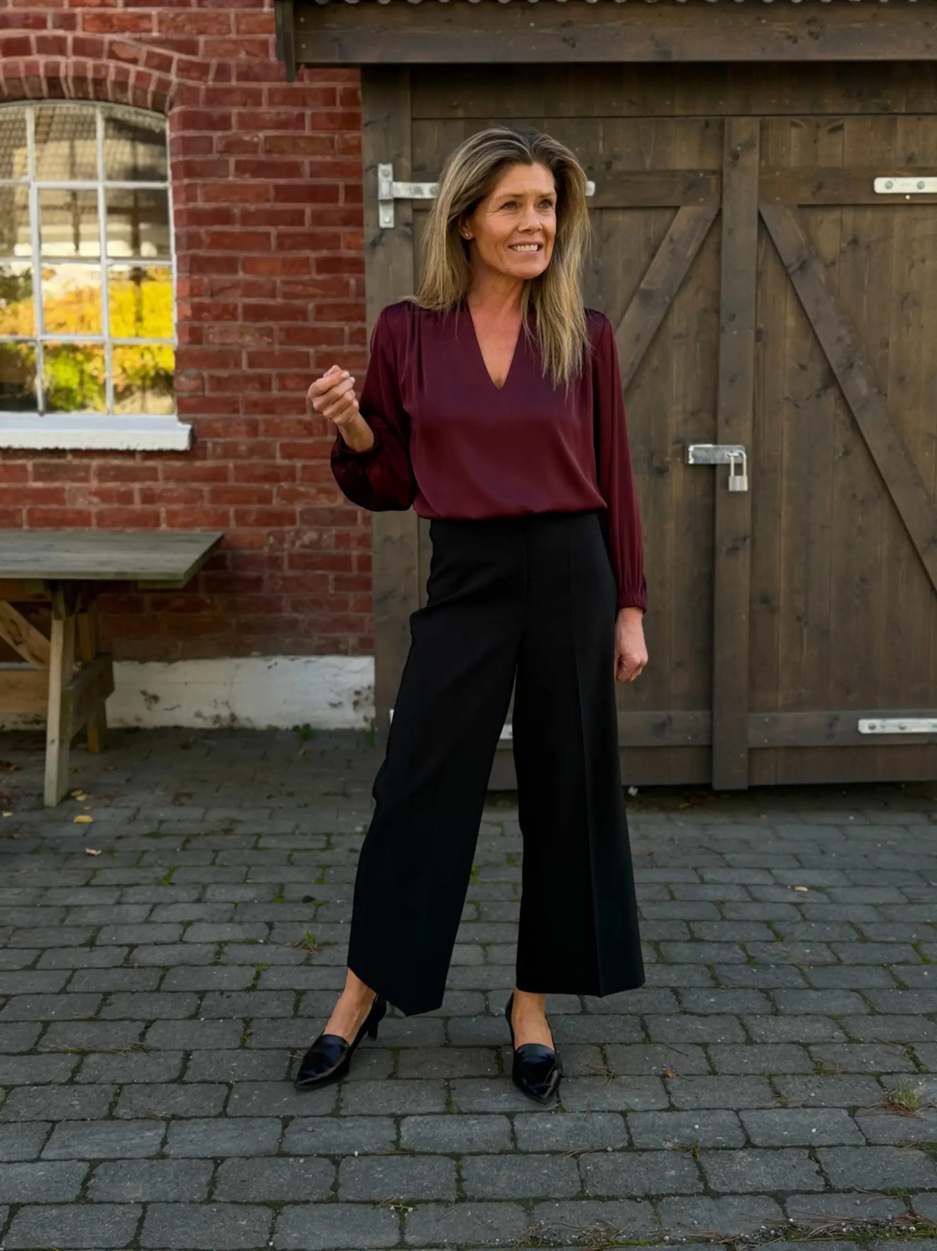 Corinne wide cropped pants black - Bilde 4